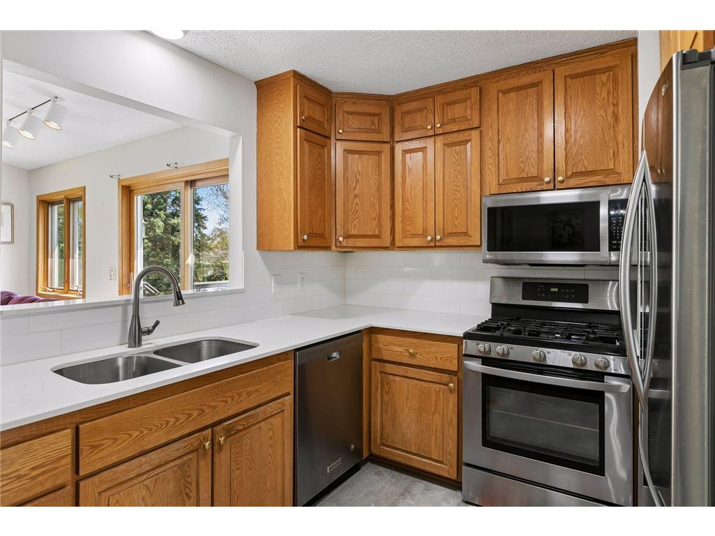 6766 Cottonwood Lane N Maple Grove MN 55369 7065885 image15