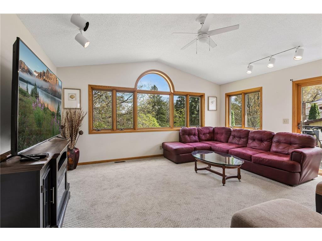 6766 Cottonwood Lane N Maple Grove MN 55369 7065885 image18