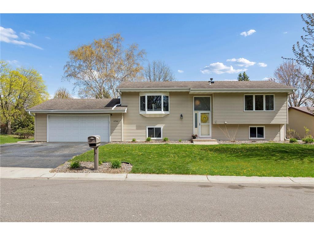 6766 Cottonwood Lane N Maple Grove MN 55369 7065885 image2