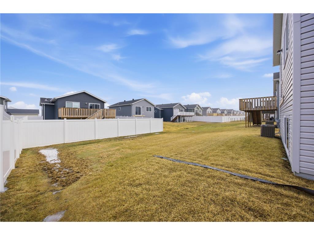 6769 70th Avenue S Horace ND 58047 7037527 image29