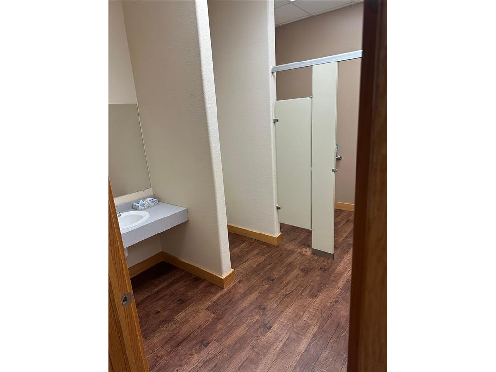 677 Anne Street NW Bemidji MN 56601 6756802 image4