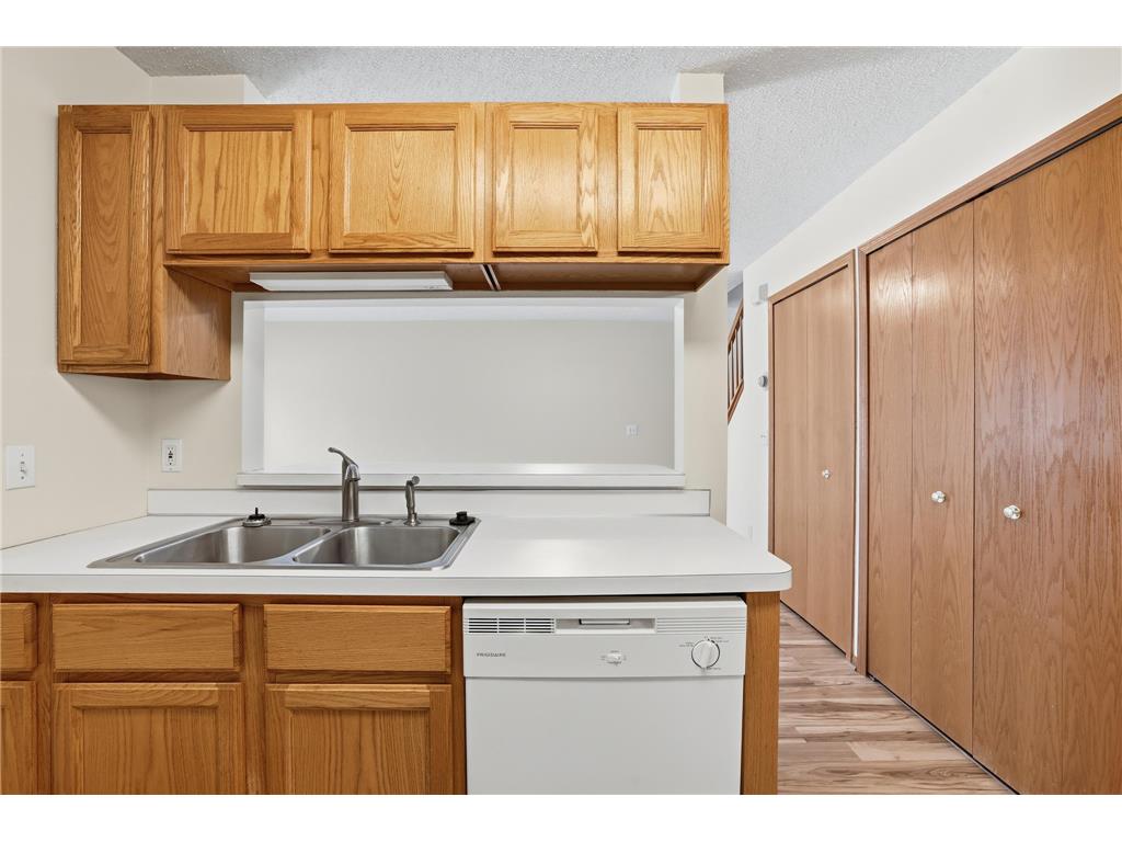 677 Mariner Way Woodbury MN 55129 6824843 image11