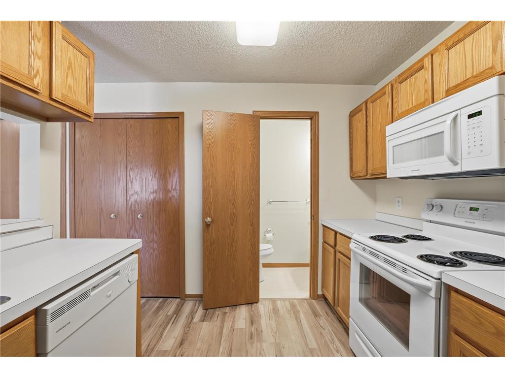 677 Mariner Way Woodbury MN 55129 6824843 image12