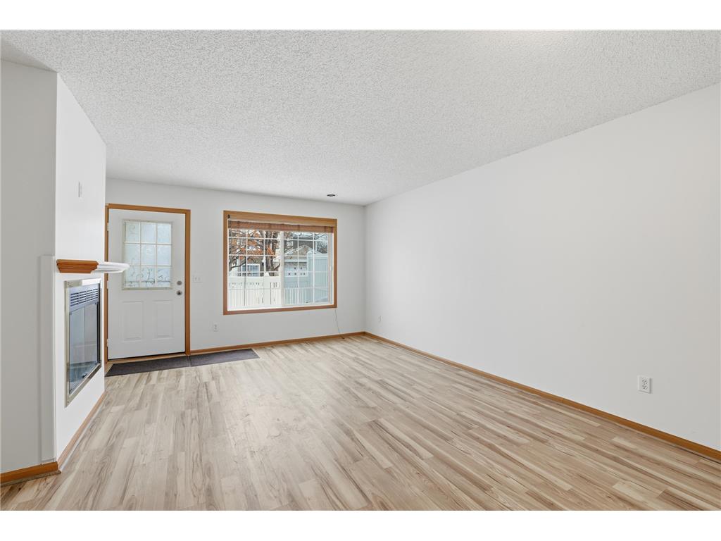 677 Mariner Way Woodbury MN 55129 6824843 image5