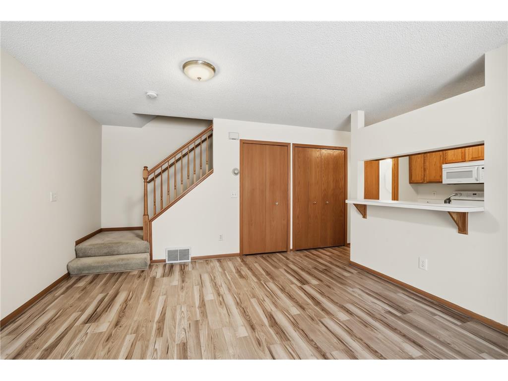 677 Mariner Way Woodbury MN 55129 6824843 image8