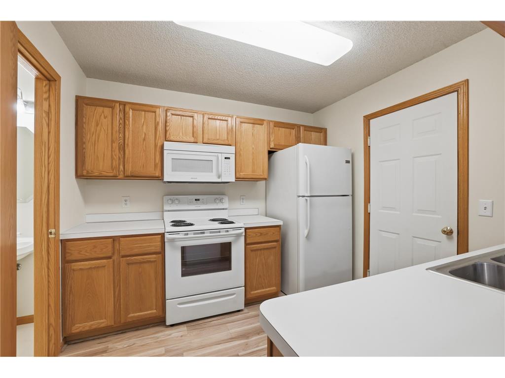 677 Mariner Way Woodbury MN 55129 6824843 image9