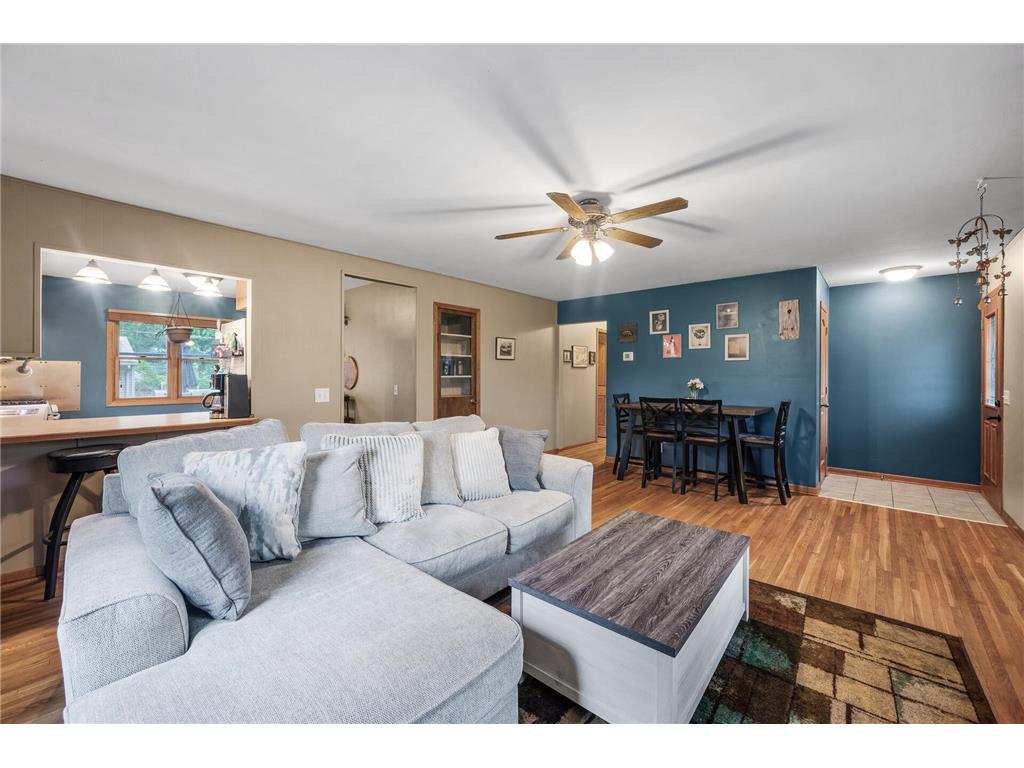 677 Quinnell Avenue N Lakeland MN 55043 6734883 image1