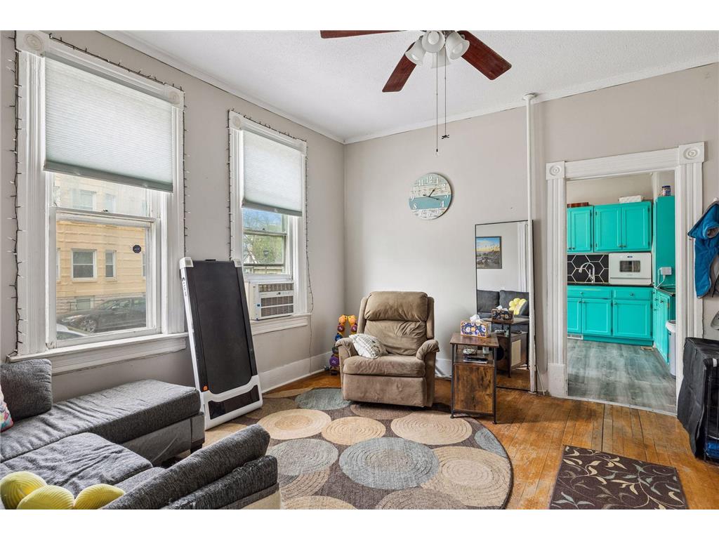 677 Sherburne Avenue Saint Paul MN 55104 7067029 image10