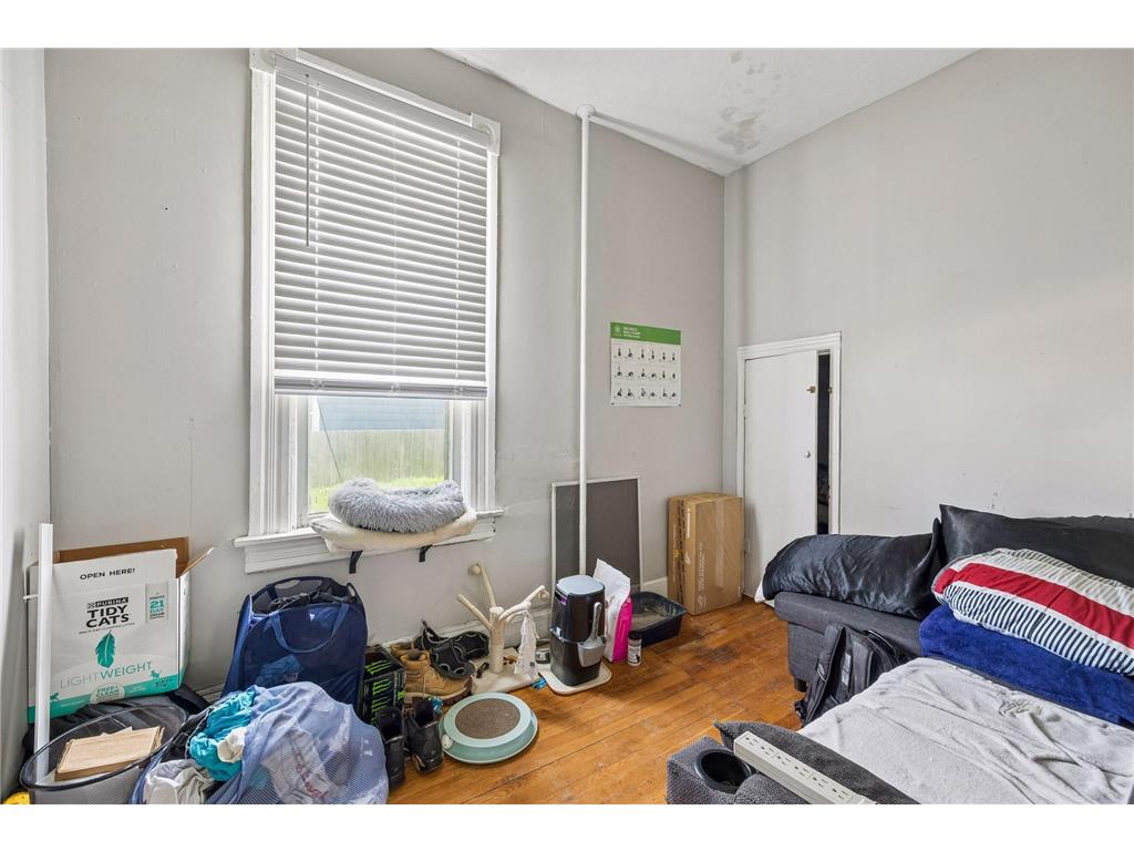 677 Sherburne Avenue Saint Paul MN 55104 7067029 image12