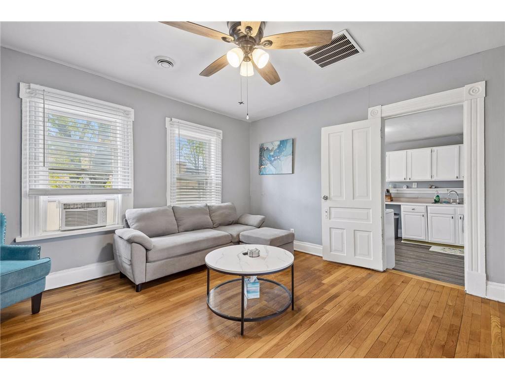 677 Sherburne Avenue Saint Paul MN 55104 7067029 image25