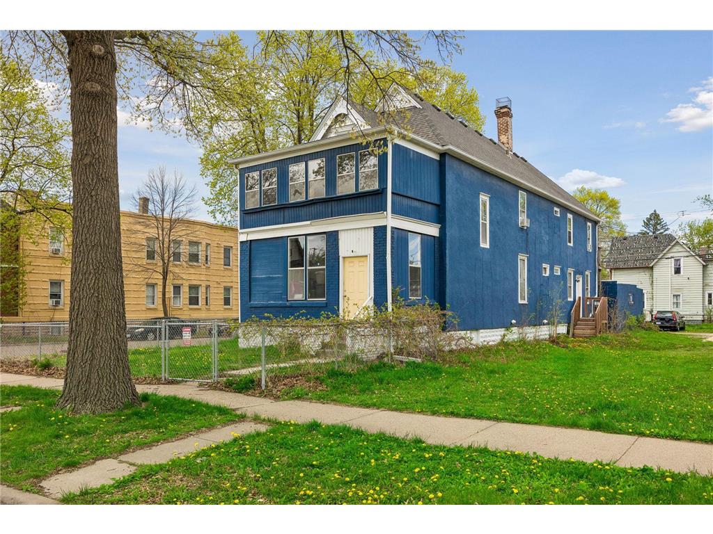677 Sherburne Avenue Saint Paul MN 55104 7067029 image3