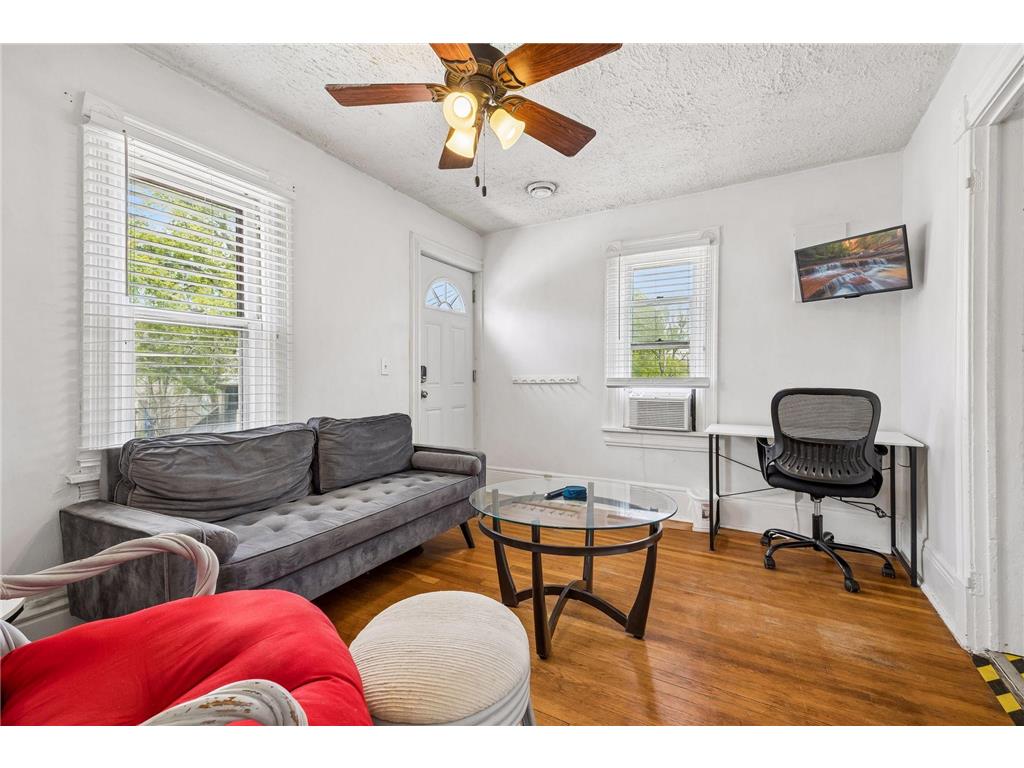 677 Sherburne Avenue Saint Paul MN 55104 7067029 image32