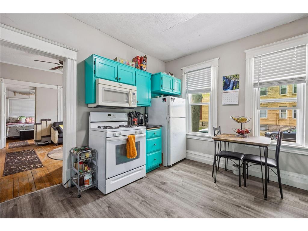 677 Sherburne Avenue Saint Paul MN 55104 7067029 image6