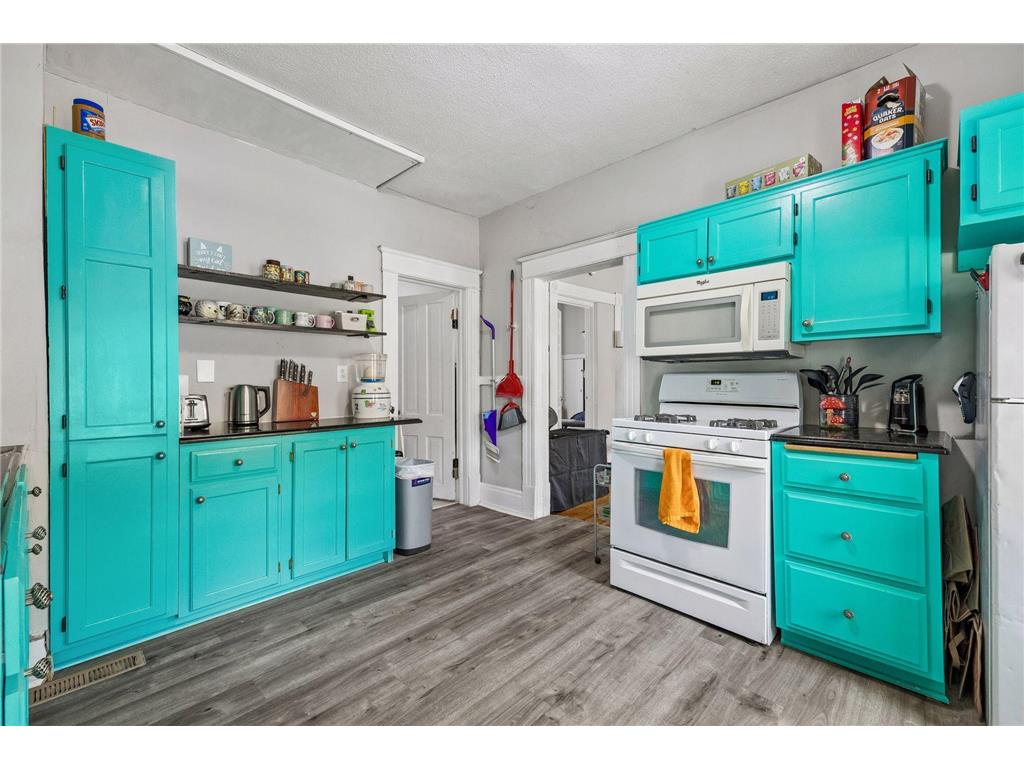 677 Sherburne Avenue Saint Paul MN 55104 7067029 image7