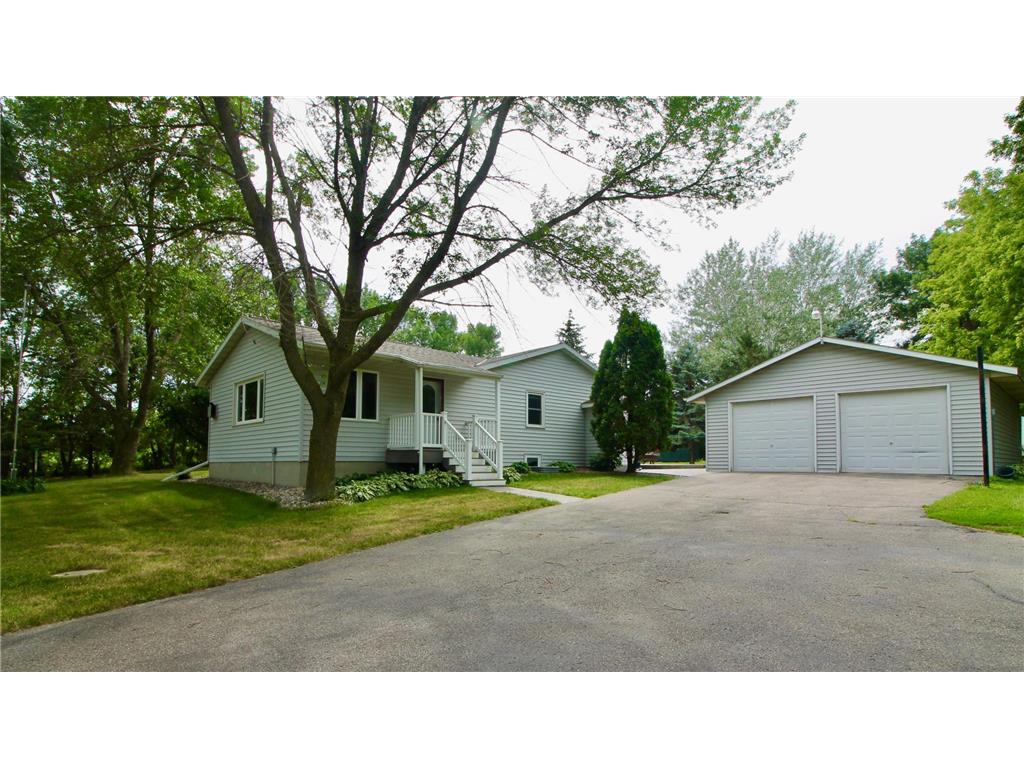 6770 150th Avenue NW, New London, MN, 56273 MLS 6231986 Edina Realty