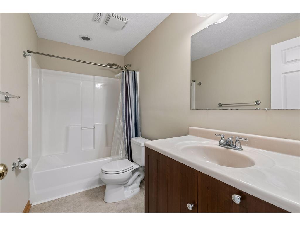 6773 158th Street W Apple Valley MN 55124 6815977 image25
