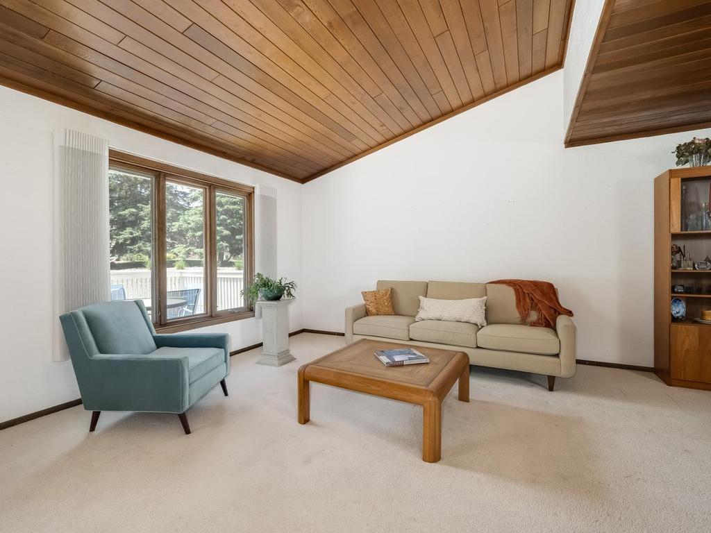 6777 W 82nd Street Bloomington MN 55438 7059527 image10