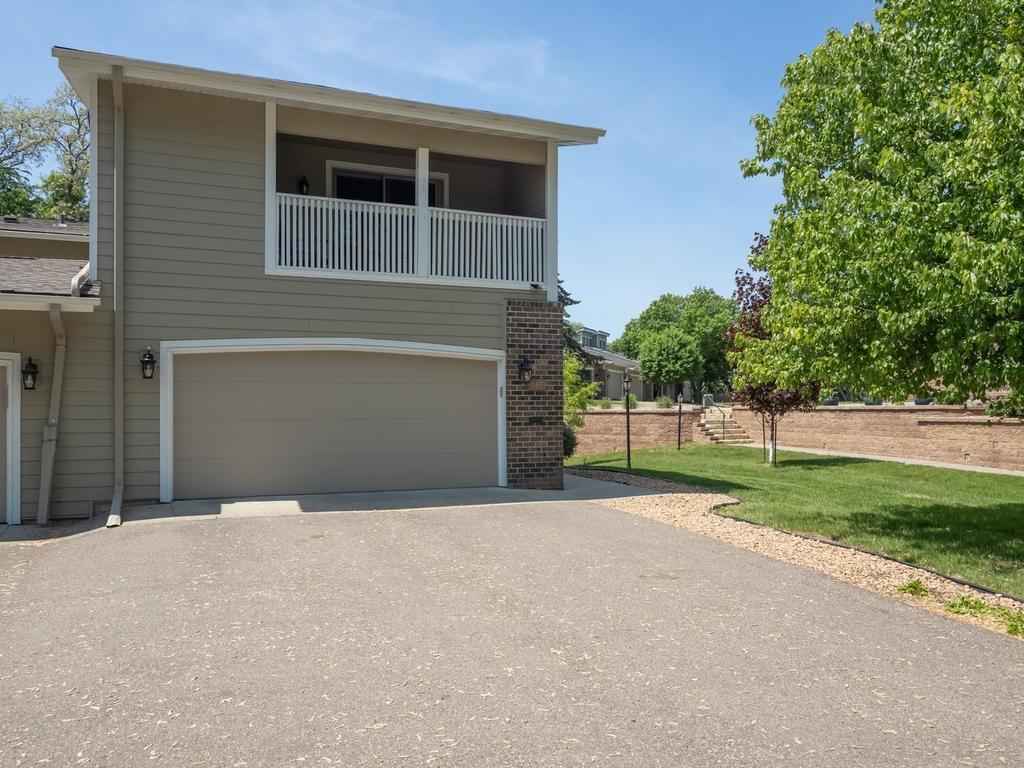 6777 W 82nd Street Bloomington MN 55438 7059527 image2