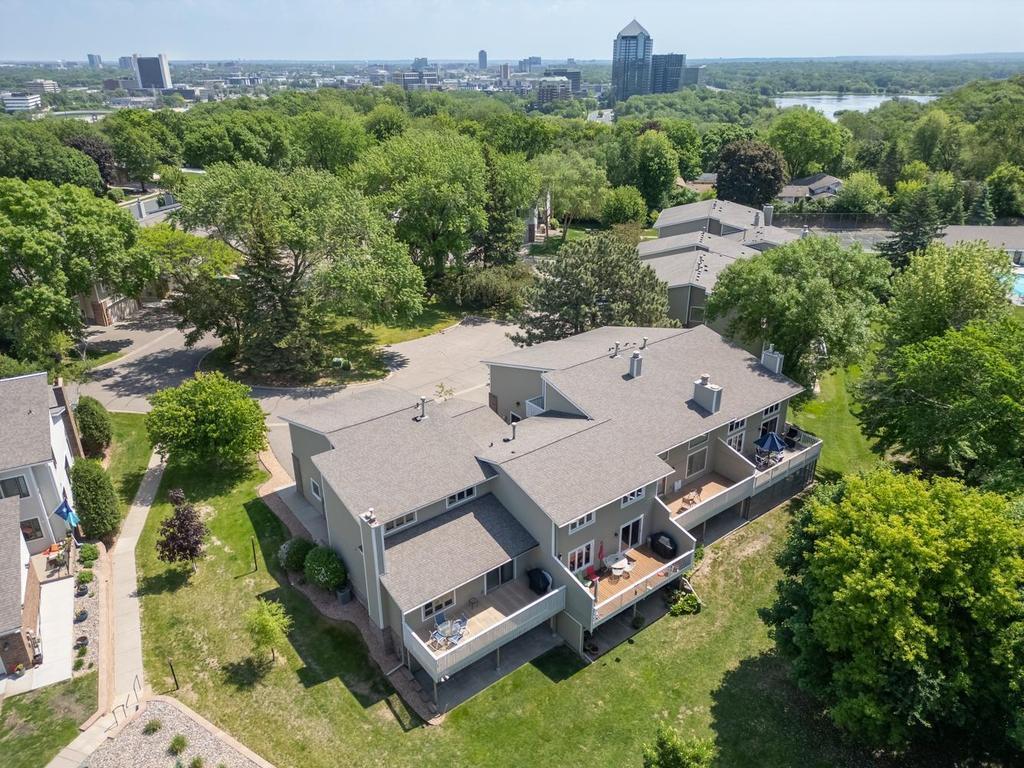 6777 W 82nd Street Bloomington MN 55438 7059527 image42