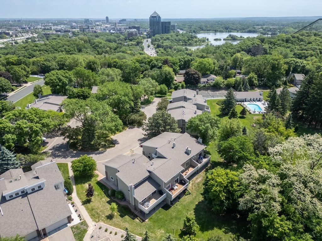 6777 W 82nd Street Bloomington MN 55438 7059527 image43