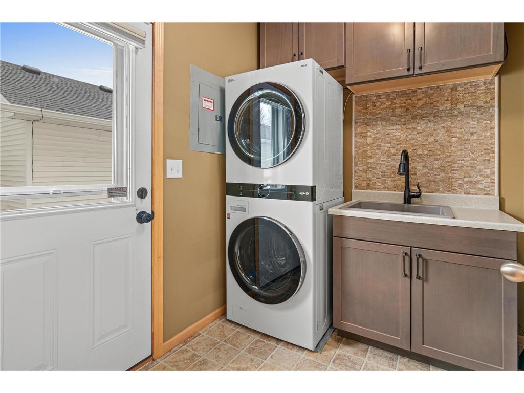 678 Orrin Street Saint Paul MN 55102 7018006 image8