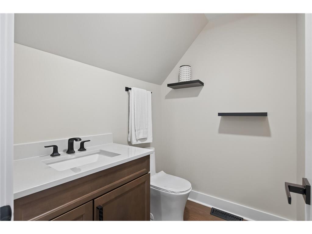 6783 Broadview Drive Credit River Twp MN 55372 6805690 image86