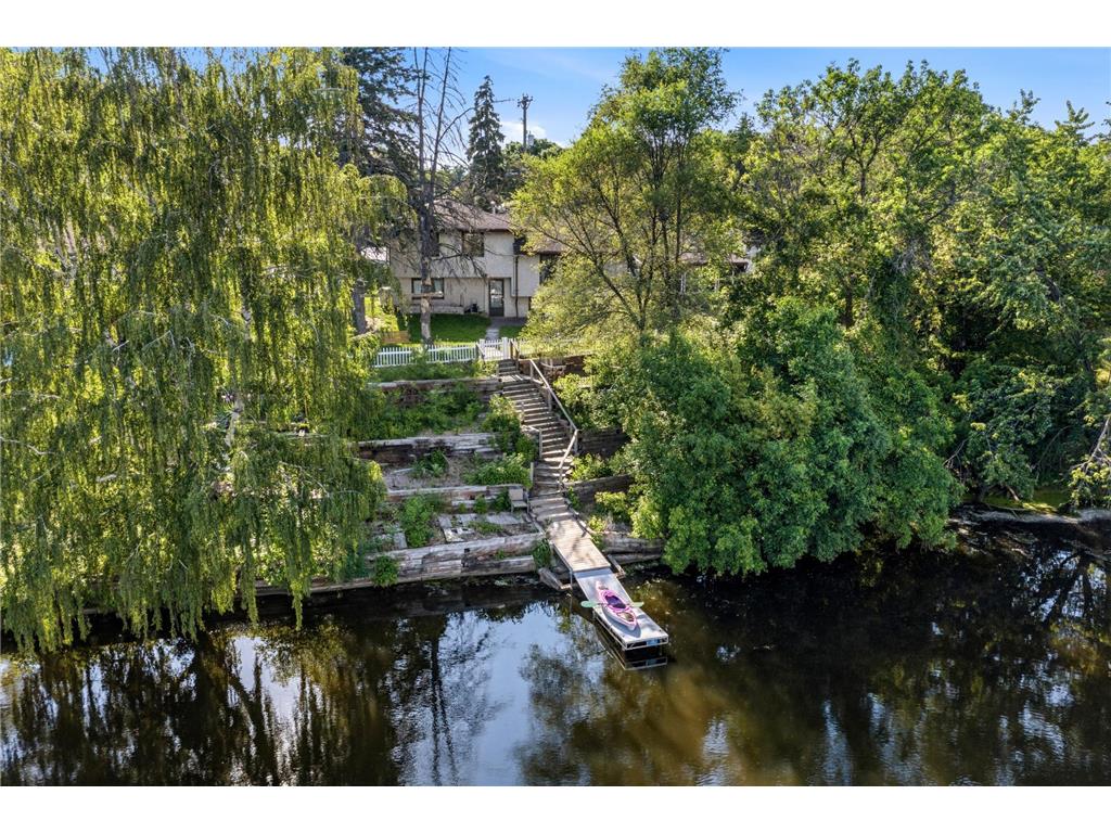 6785 E River Road Fridley MN 55432 - Locke 7085448 image12