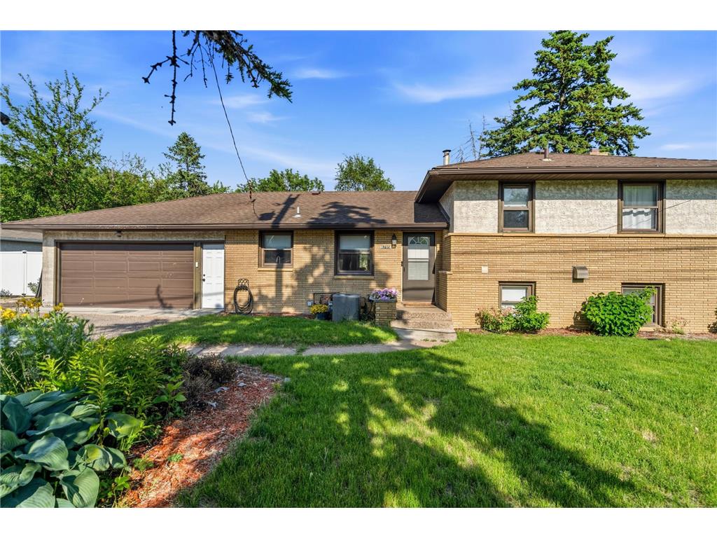 6785 E River Road Fridley MN 55432 - Locke 7085448 image13
