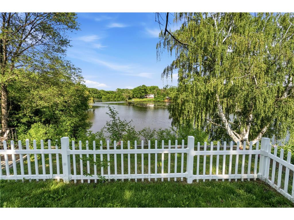 6785 E River Road Fridley MN 55432 - Locke 7085448 image44