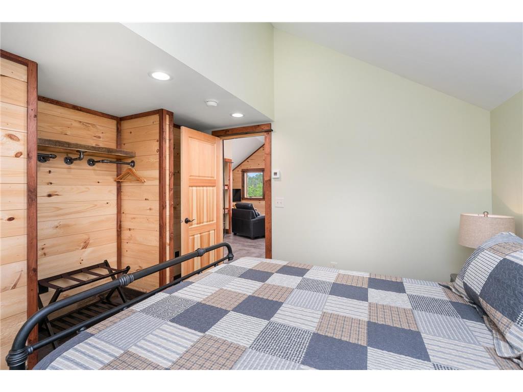 6785 Village Drive Finland MN 55603 - Nine Mile 6730461 image25