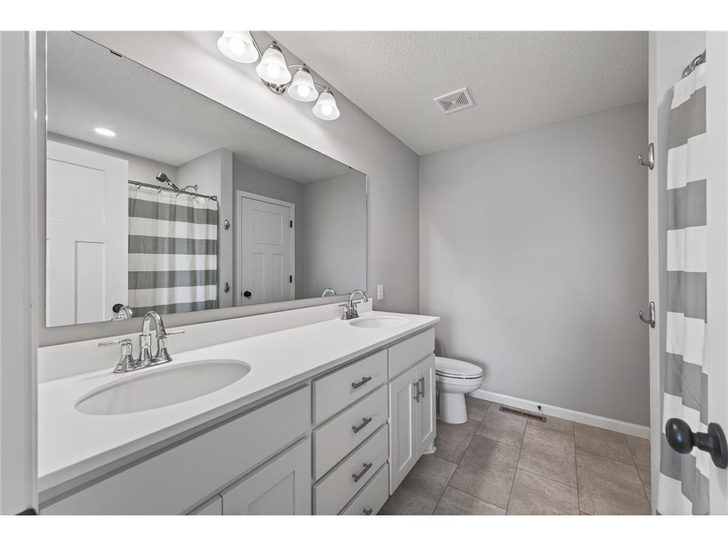 6786 91st Street S Cottage Grove MN 55016 7063468 image17