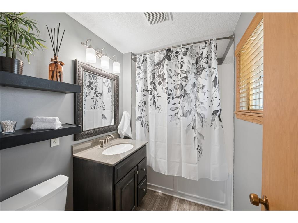 6788 Cedar Street North Branch MN 55056 7072588 image15