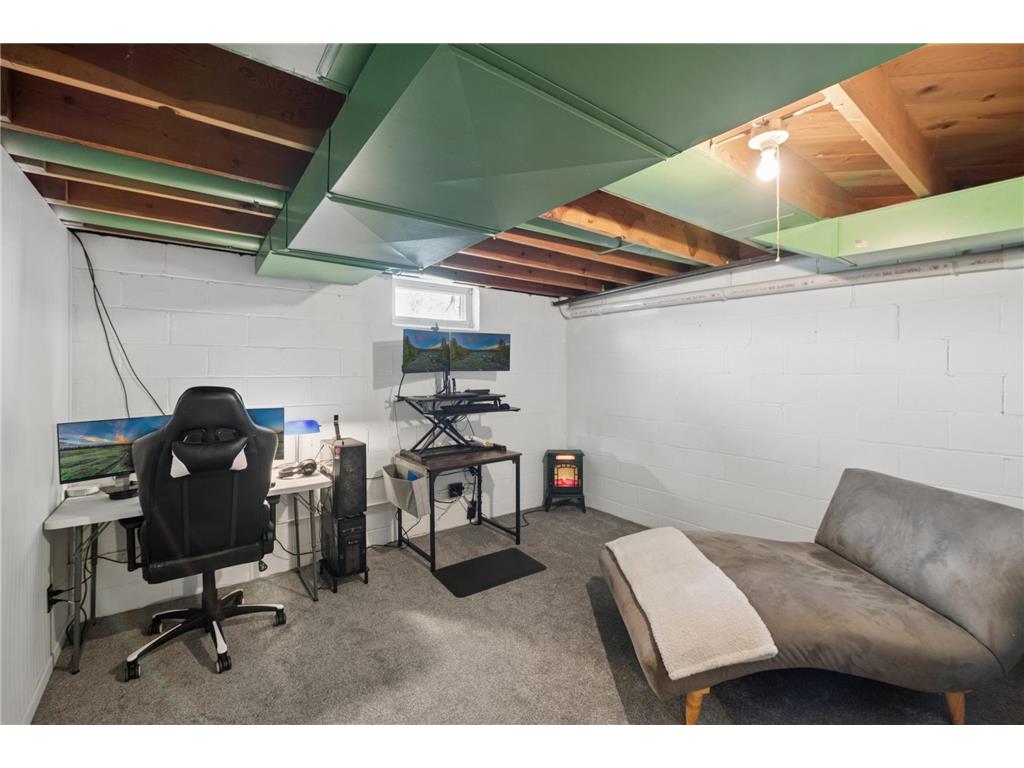 6788 Cedar Street North Branch MN 55056 7072588 image21