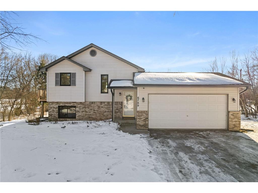 6789 401st Street North Branch MN 55056 7007344 image1