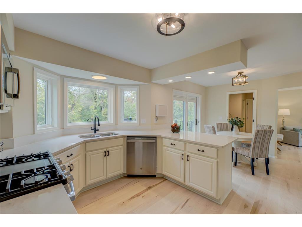 679 Marie Avenue W Mendota Heights MN 55118 6635267 image10