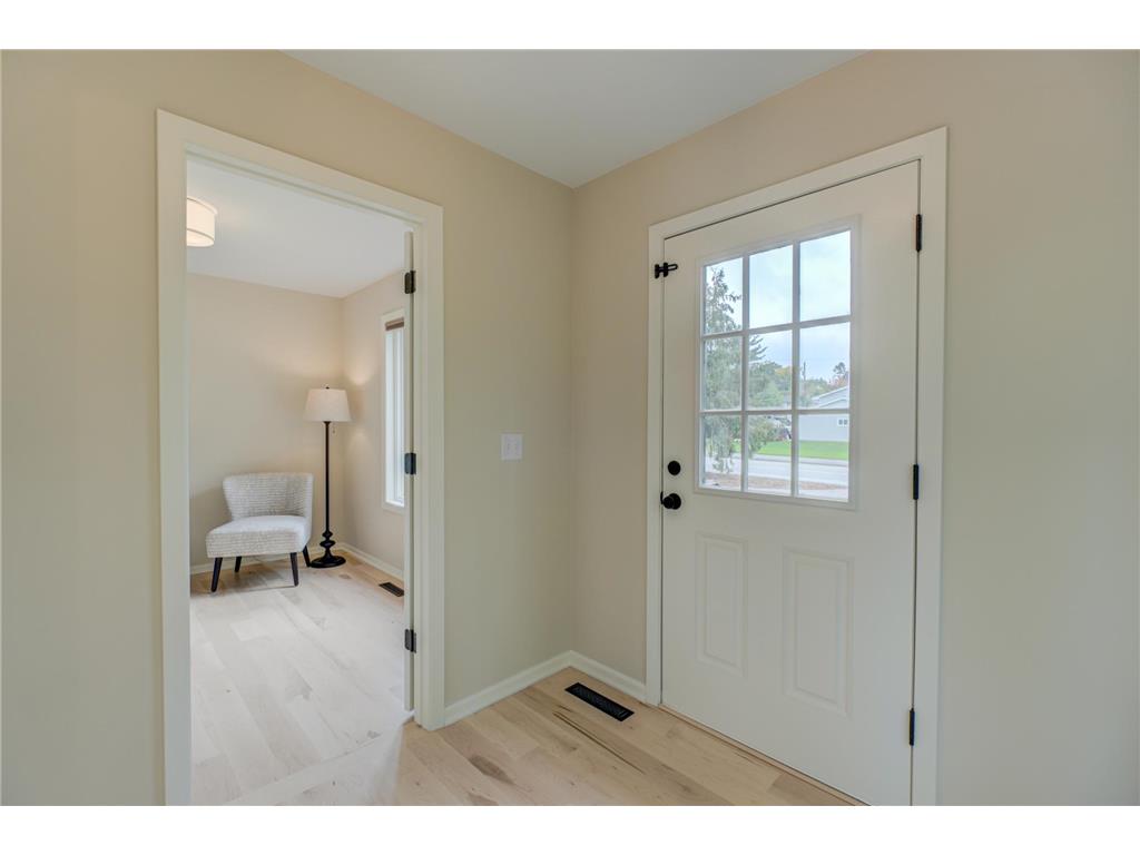 679 Marie Avenue W Mendota Heights MN 55118 6635267 image26