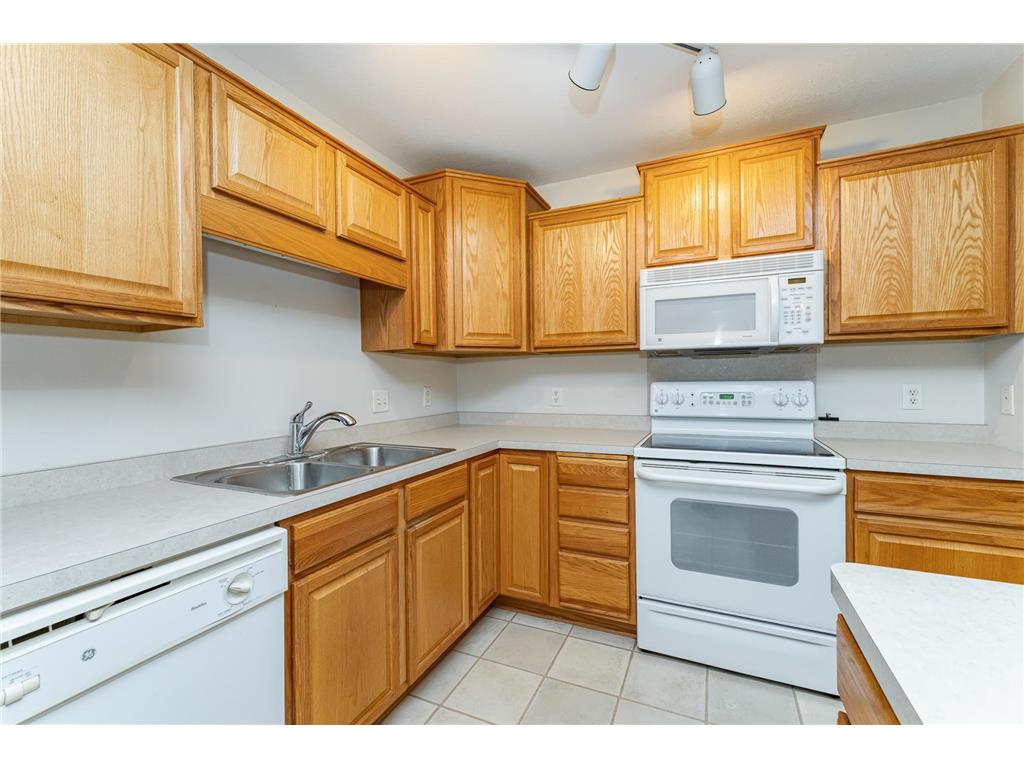 679 Shardlow Place NE Byron MN 55920 7042501 image11