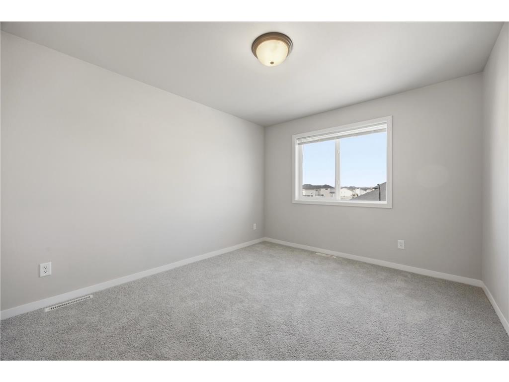 6797 28th Street S Fargo ND 58104 7046678 image21