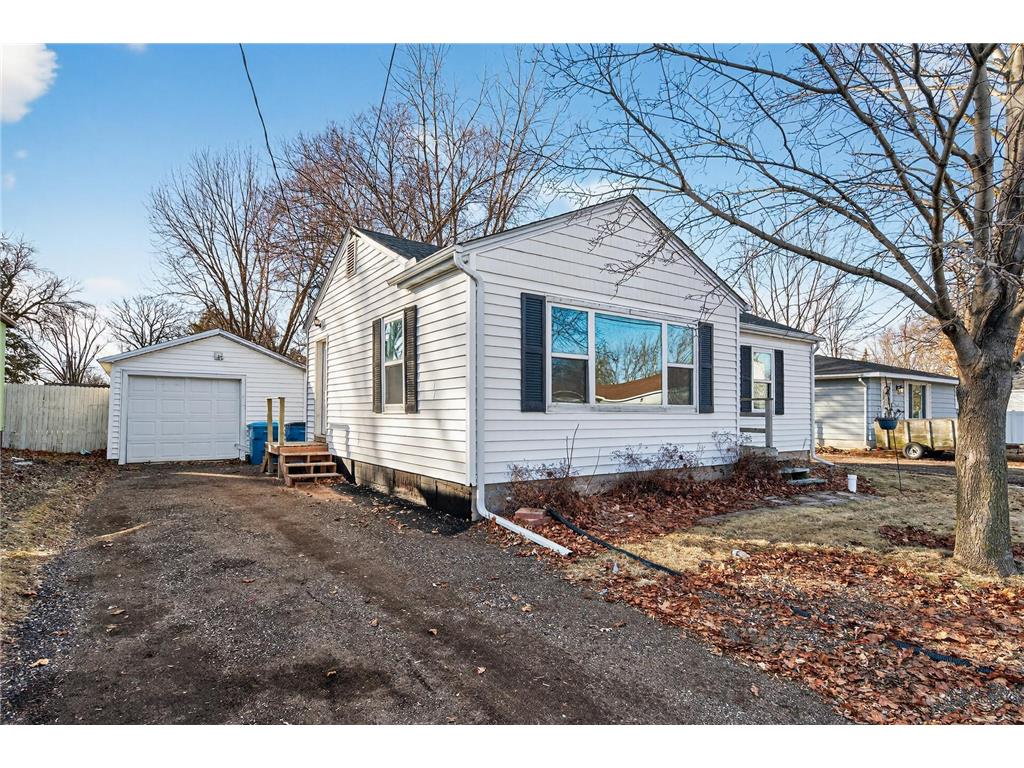 68 4th Street NW Forest Lake MN 55025 7028727 image1
