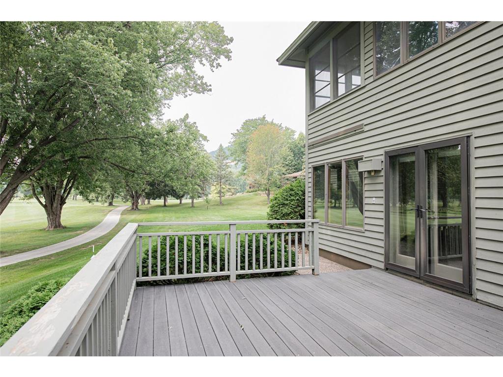 68 Links Lane #3 Winona MN 55987 6767882 image1