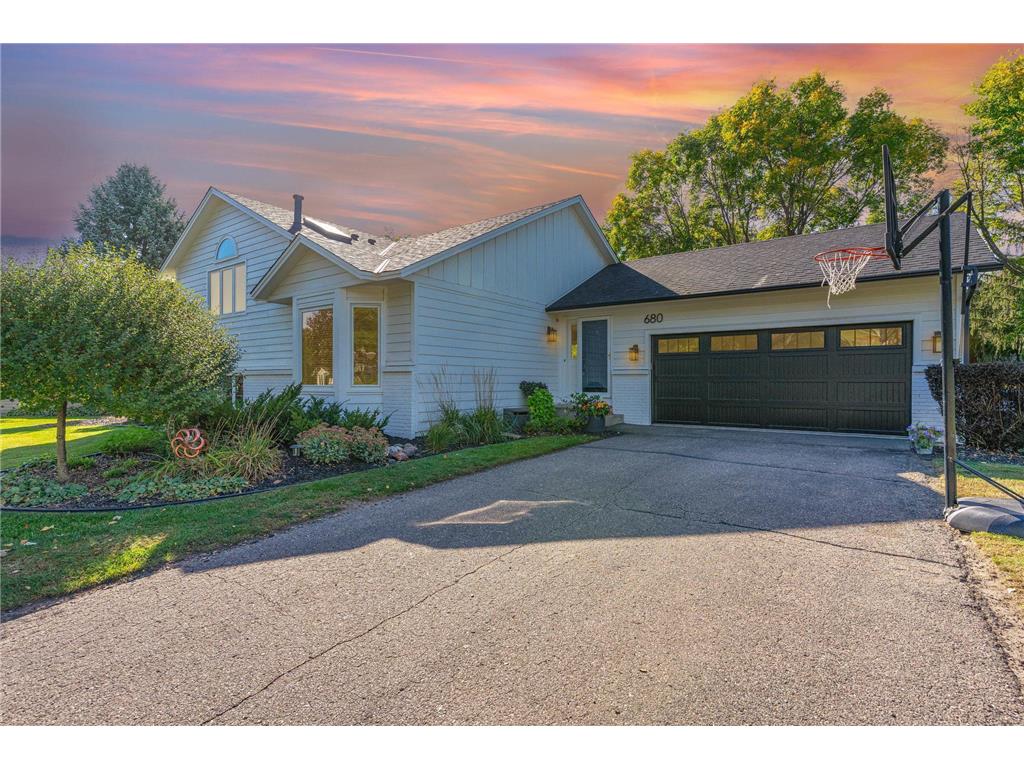 680 Brockton Curve Eagan MN 55123 6789617 image1