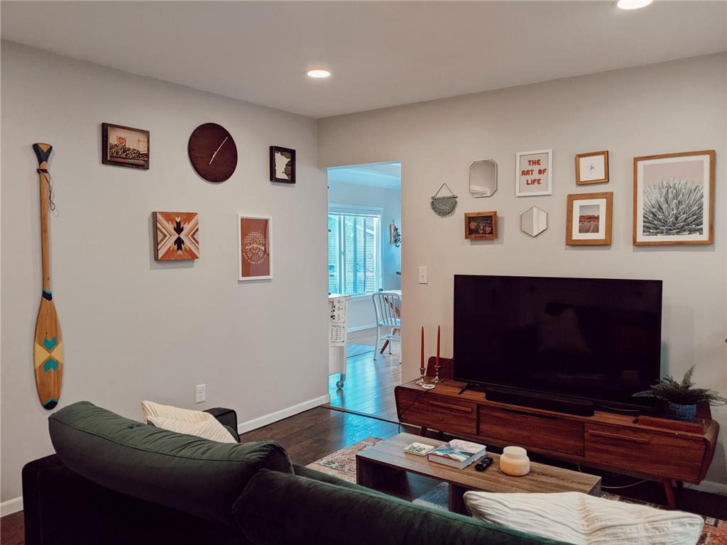 680 Juno Avenue Saint Paul MN 55102 7059511 image11
