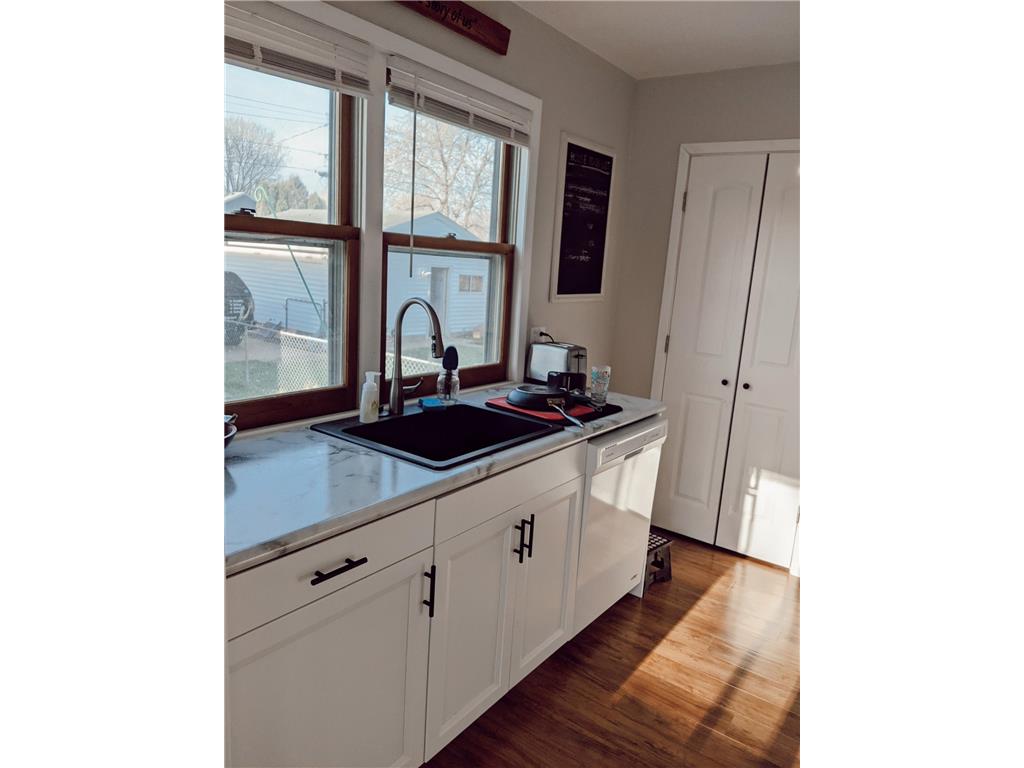 680 Juno Avenue Saint Paul MN 55102 7059511 image18