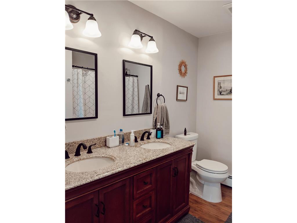680 Juno Avenue Saint Paul MN 55102 7059511 image21