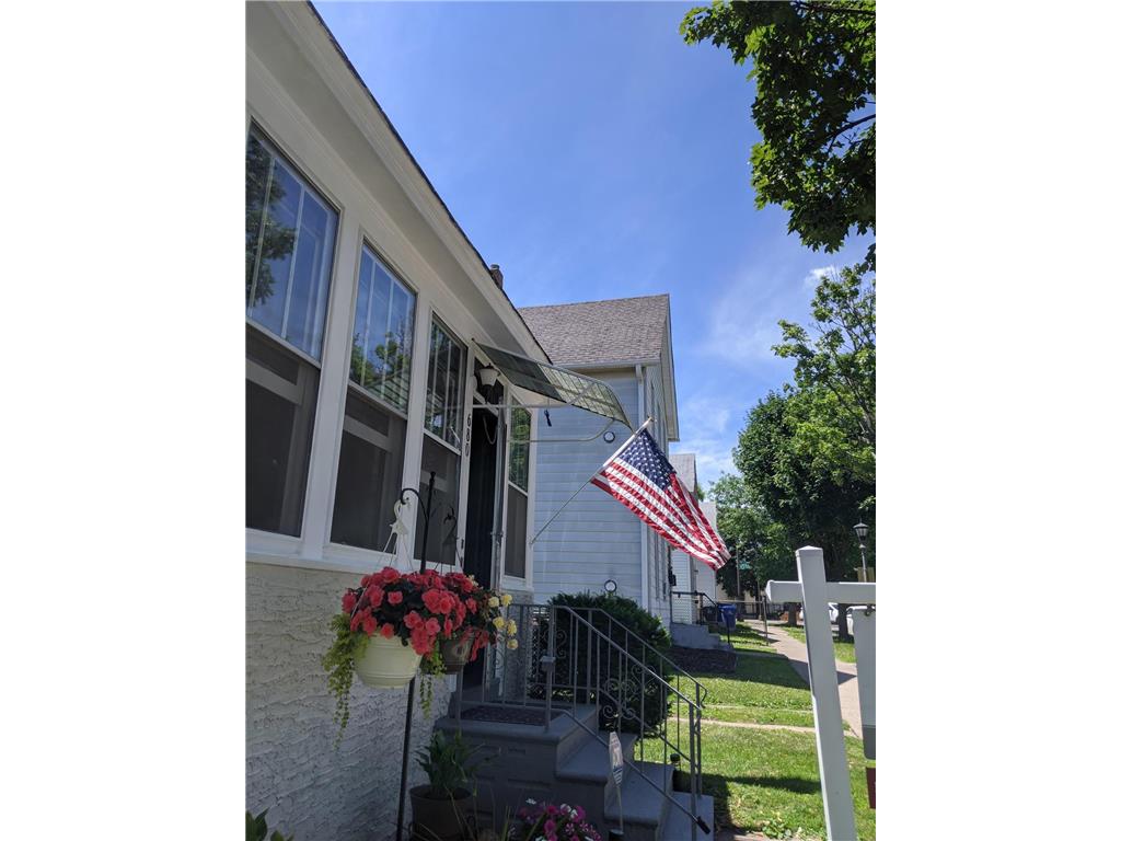 680 Juno Avenue Saint Paul MN 55102 7059511 image3