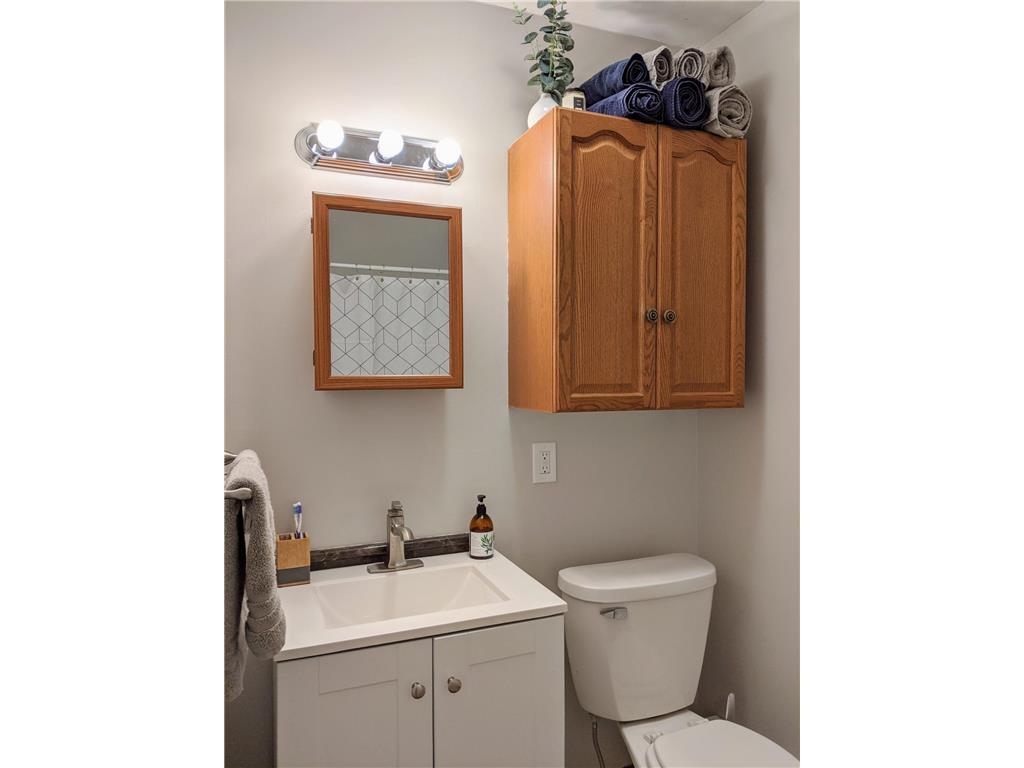 680 Juno Avenue Saint Paul MN 55102 7059511 image30