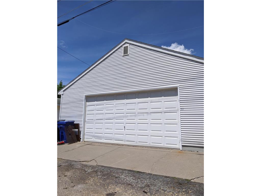 680 Juno Avenue Saint Paul MN 55102 7059511 image6