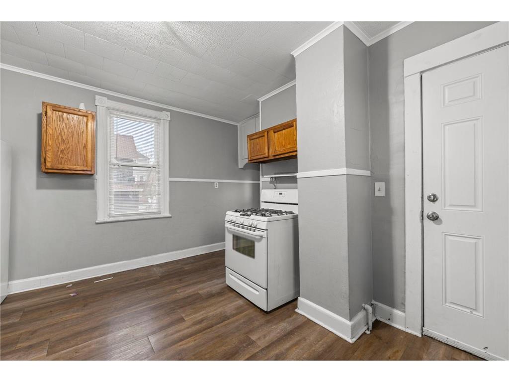 680 Lawson Avenue E Saint Paul MN 55106 7044475 image32