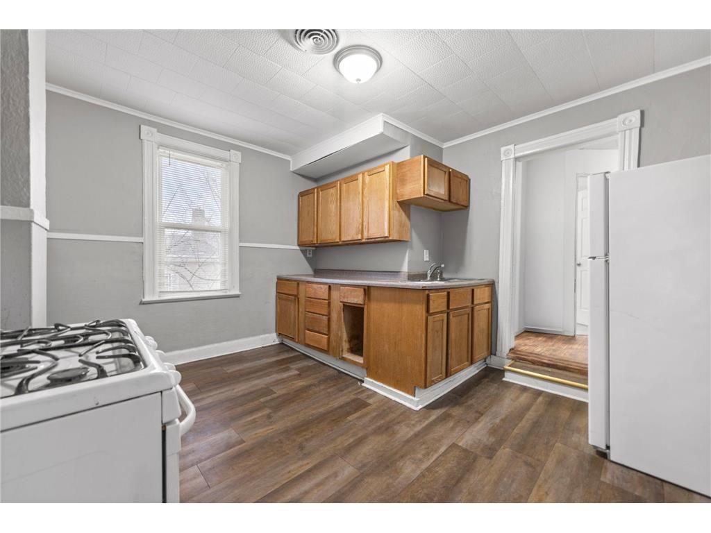 680 Lawson Avenue E Saint Paul MN 55106 7044475 image34