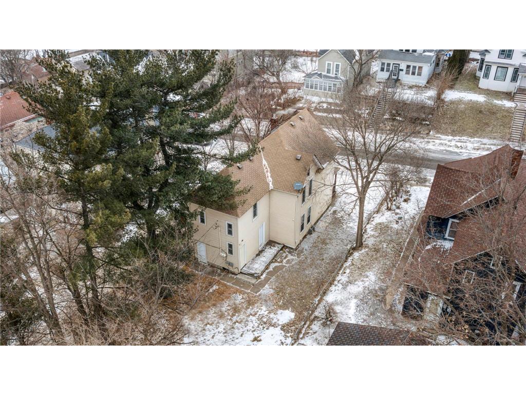 680 Lawson Avenue E Saint Paul MN 55106 7044475 image41